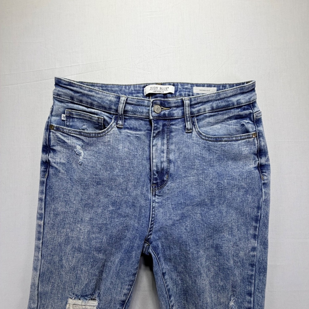 Judy Blue Jeans Women's Size 11/30 Skinny Fit Acid Wash Distressed Frayed‎ Hem